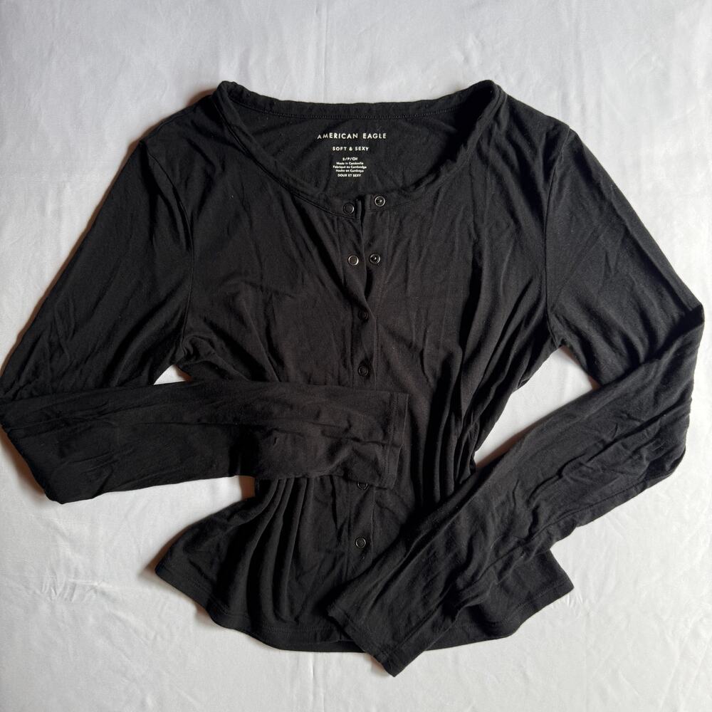 American Eagle Black Snap Front Fitted Long Sleeve Top Sz Small Minimalist